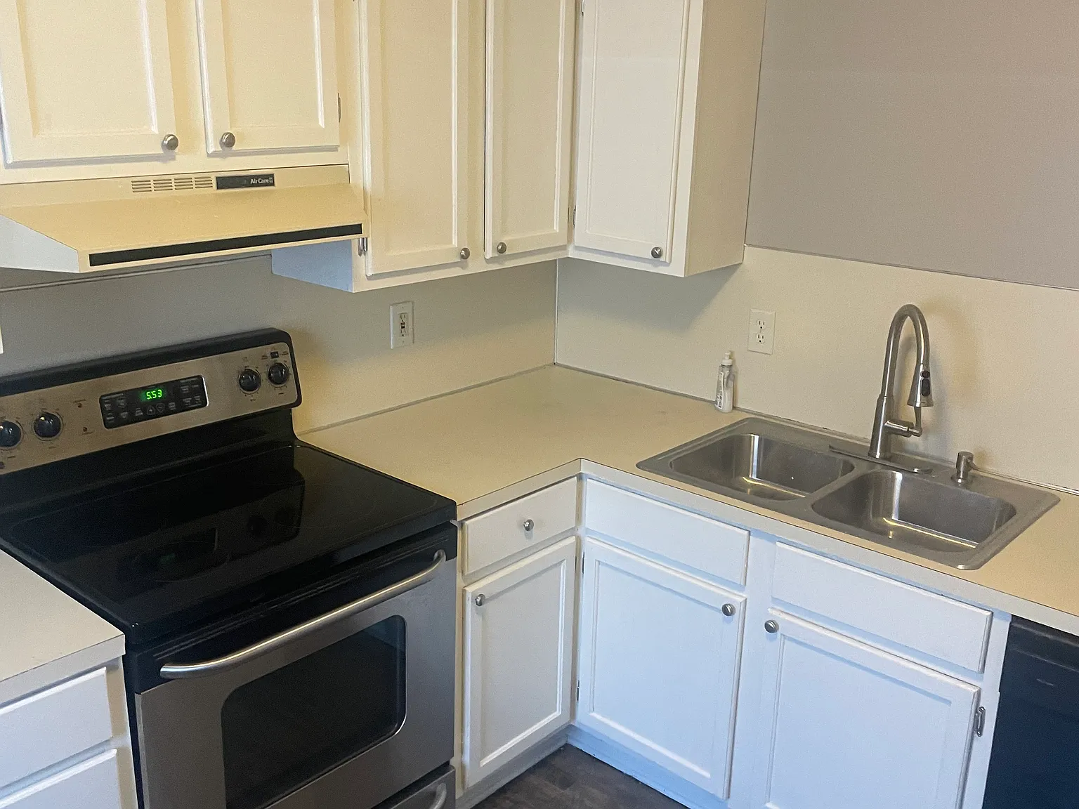 2 bed, 850 sqft, $850 — Photo 3