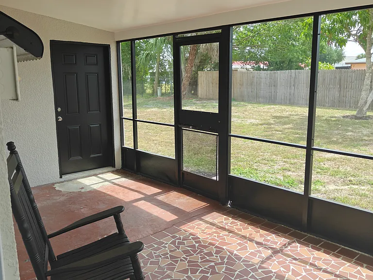 2240 Birchcrest Blvd — Photo 19