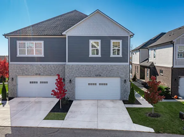 13719 W Voyager Dr, Fishers, IN 46037