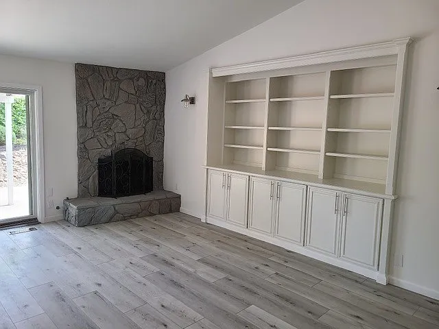118 Van Buren Ct — Photo 4