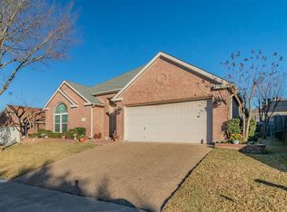 4013 Chinaberry Dr, Garland, TX 75043