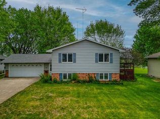 226 S 7th Ave E, Truman, MN 56088