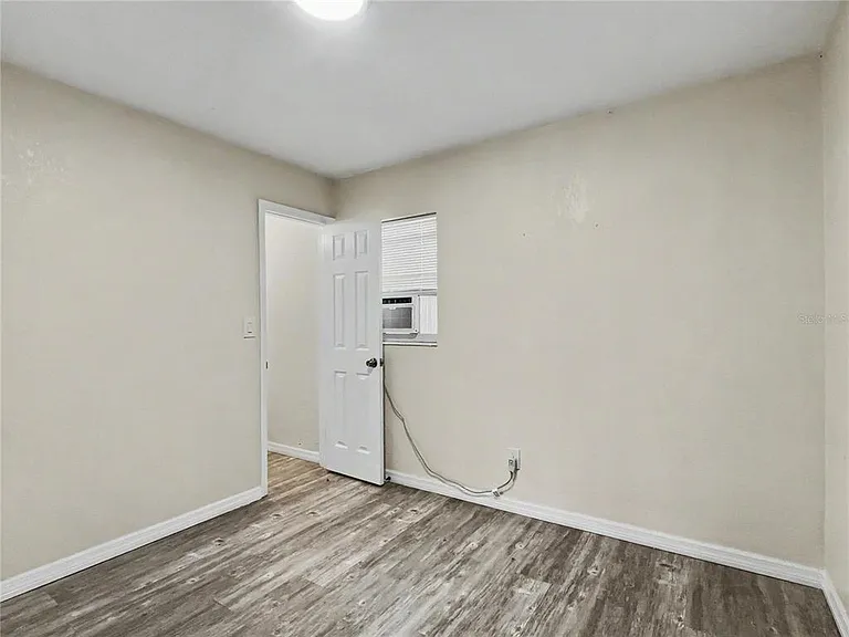 11 Harvard Ave — Photo 11