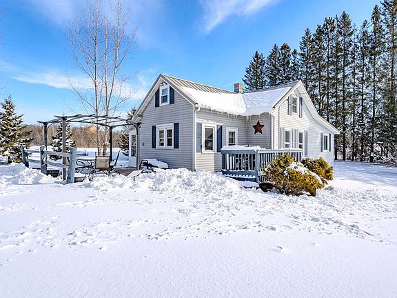 3rd image of W8488 Forrest Rd