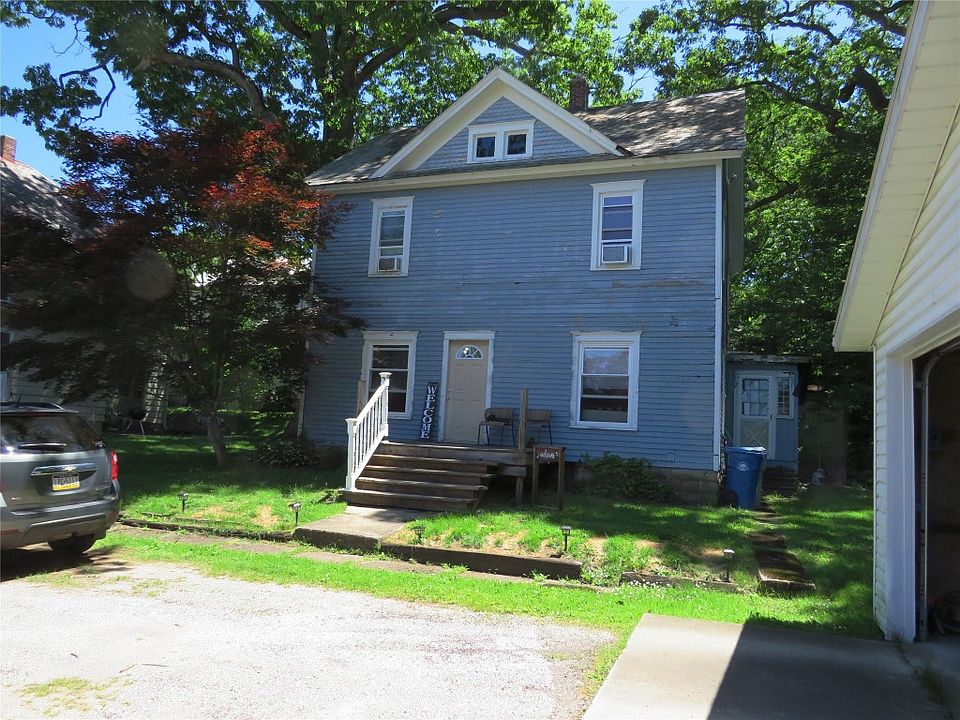 1st image of 1031 Catherine St