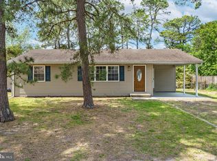 204 Iriquois Trl, Browns Mills, NJ 08015