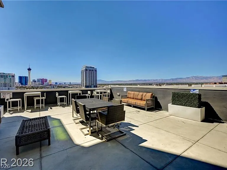 353 E Bonneville Ave #581 — Photo 34