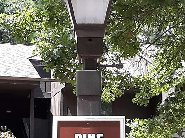 6 Pine Trl, Wisconsin Dells, WI 53965