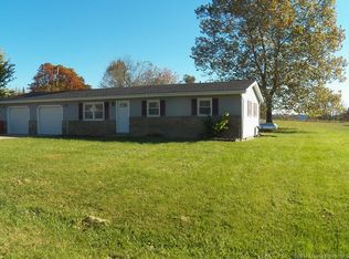 2150 Apple Ln SE, Elizabeth, IN 47117