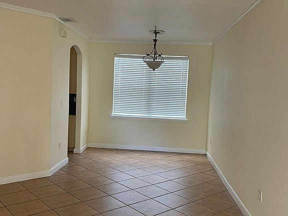 3rd image of 5470 North Plz #107AVE-807