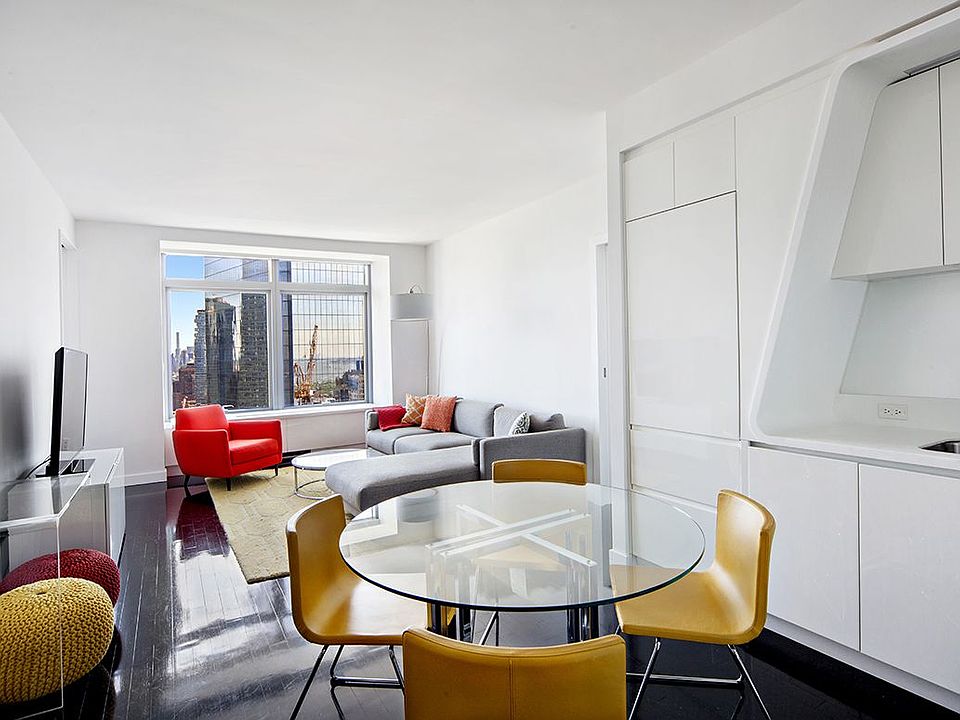 1st image of 123 Washington St #52DD