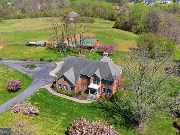 18905 Celebrity Ln, Sandy Spring, MD 20860