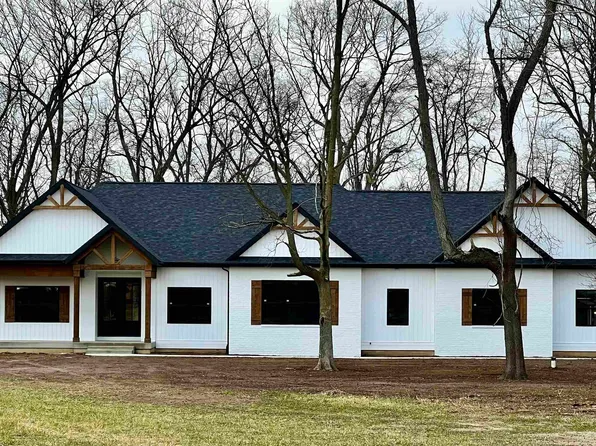 8696 State Road 26 E, Lafayette, IN 47905