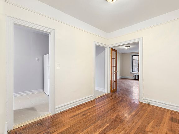 3rd image of 345 Montgomery St APT 5O