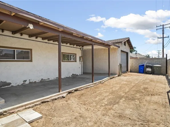1356 Bowen St #1/2, Upland, CA 91786