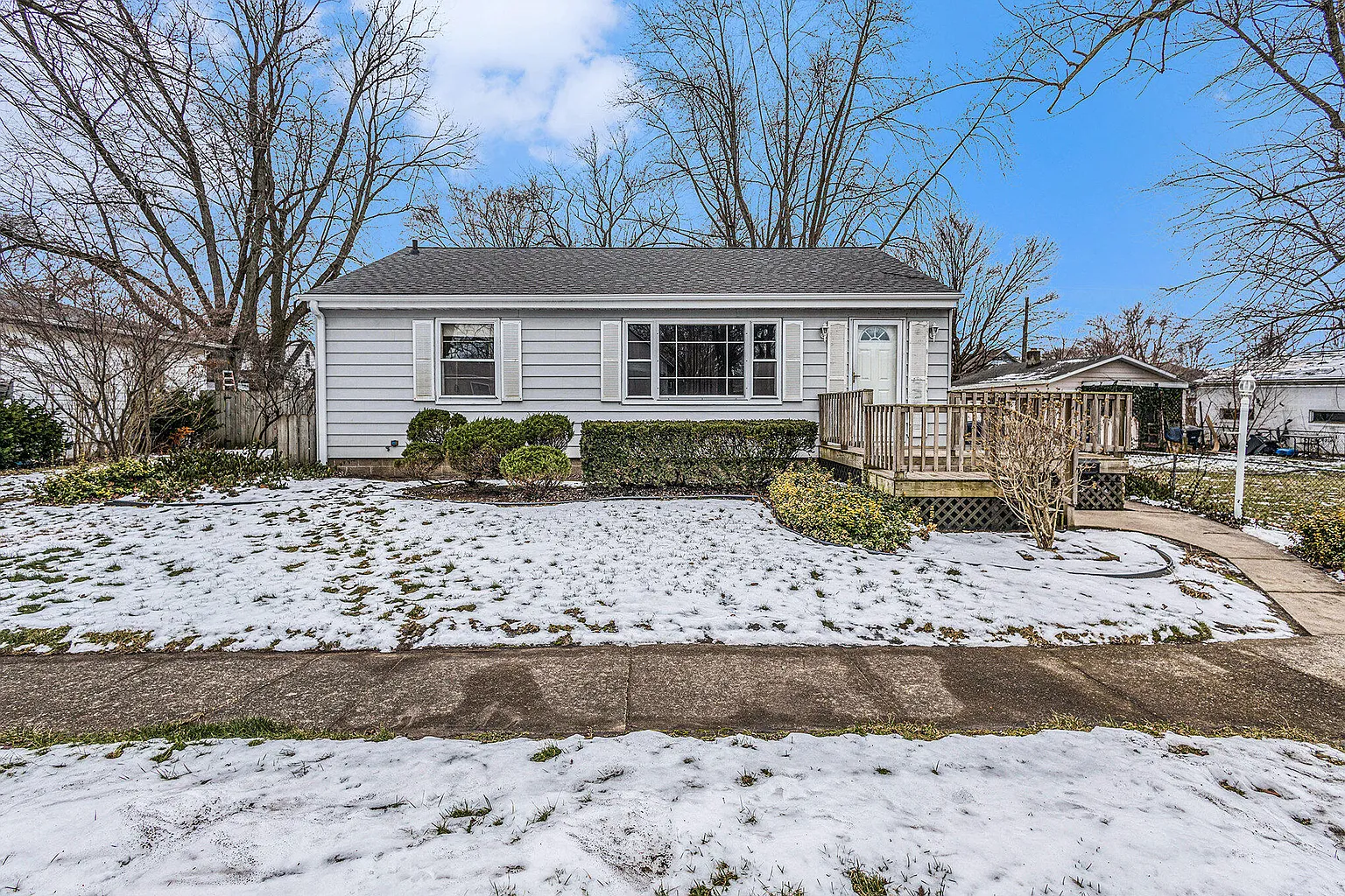 815 Madison St photo 1