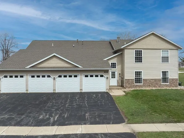 4104 Lexington Dr NE APT A, Cedar Rapids, IA 52402