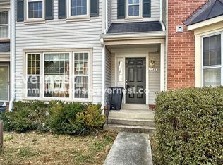 7386 Hidden Knolls Ct, Springfield, VA 22153