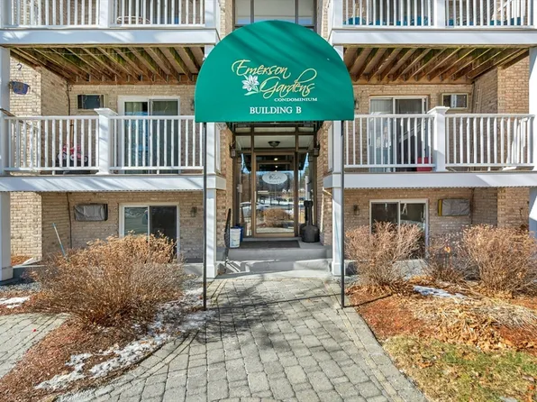 200 Manning St APT 2B, Hudson, MA 01749