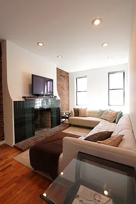 Rented by Citi Habitats | media 40