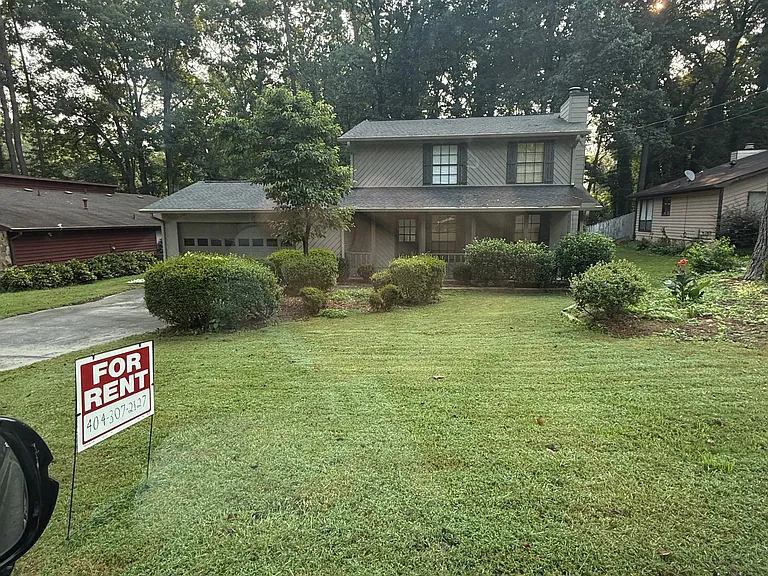 1576 Spender Dr — Photo 2