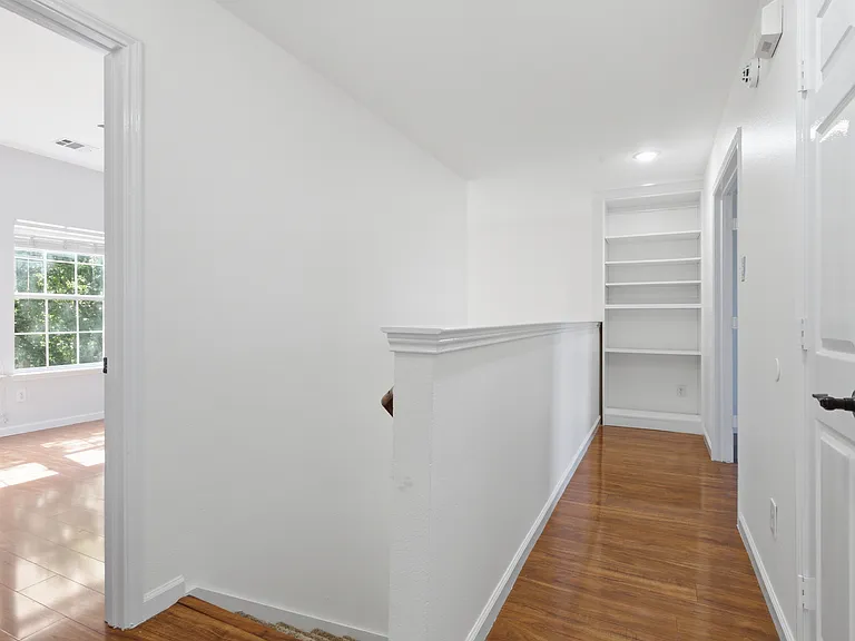 2114 Rustic Ridge Dr — Photo 14