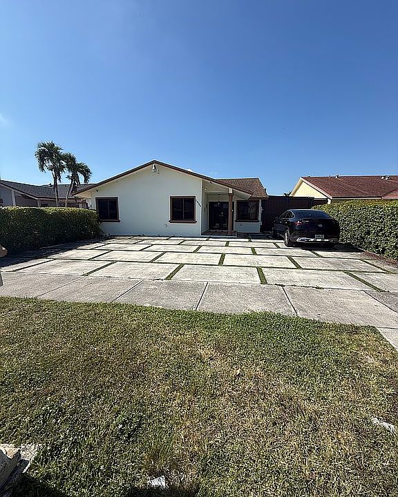 1st image of 13724 SW 16th Ter