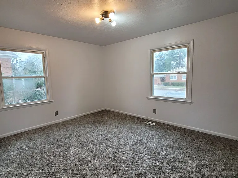 5349 Silver Pine Dr — Photo 12