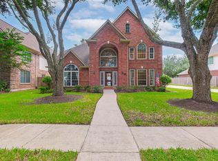 633 Clarenda Falls Dr, Sugar Land, TX 77479