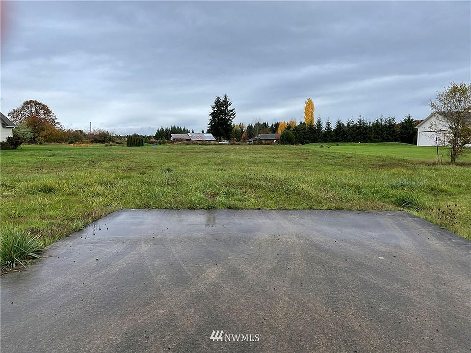 1st image of 133 Skyhawk Dr