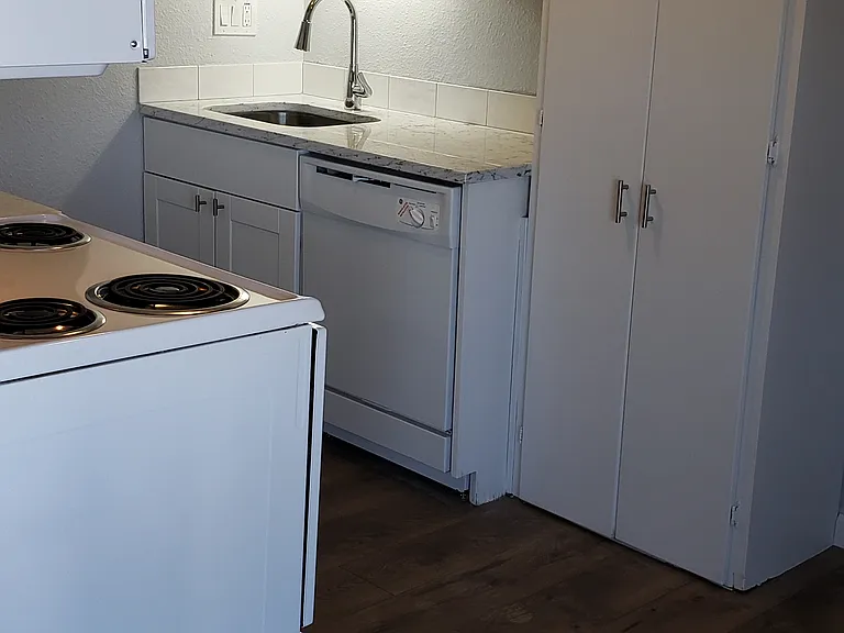 5034 El Camino Dr #29 — Photo 3