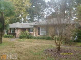 2295 Eastgate Dr, Snellville, GA 30078