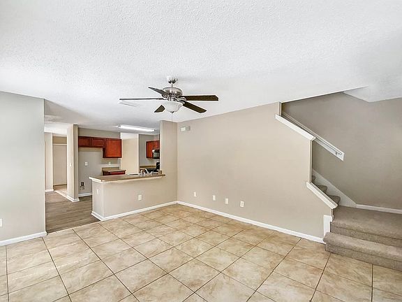 3rd image of 4801 Playschool Dr