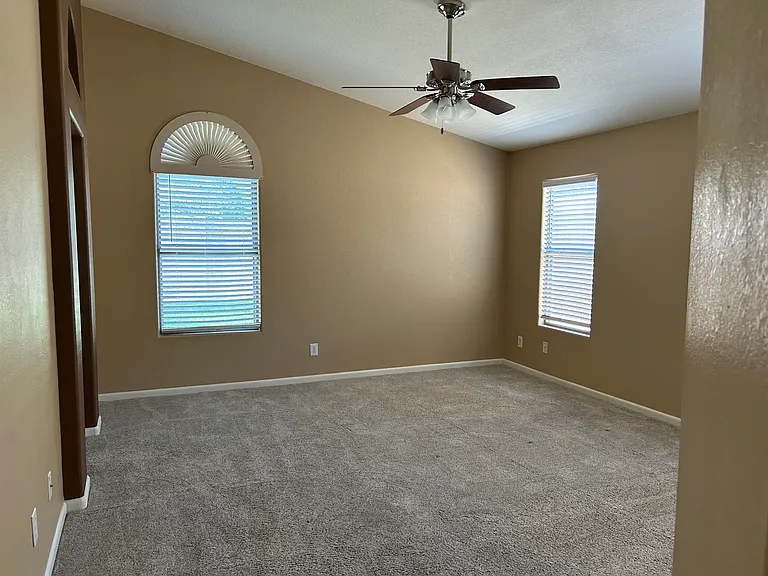 20802 N 38th Pl — Photo 14