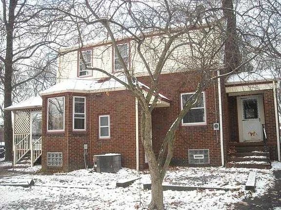 3rd image of 4511 Rush Blvd