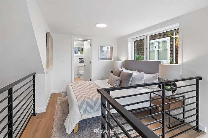 2617 Franklin Ave E #D — Photo 20