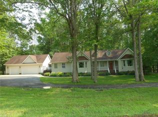 2332 Porter Rd, Deerfield, OH 44411