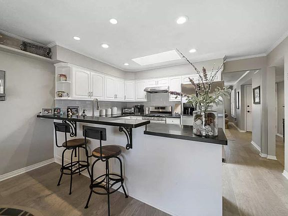 2nd image of 4124 Lake Harbor Ln #1