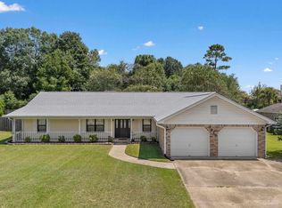 3219 Windmill Cir, Cantonment, FL 32533