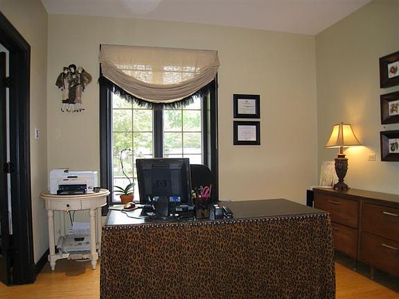 5th image of 1013 W Park Ave #3-1