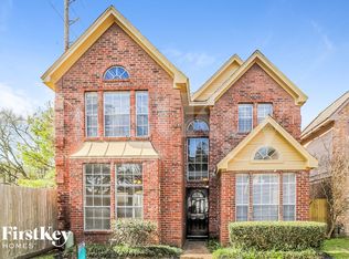 6713 Queensclub Dr, Houston, TX 77069