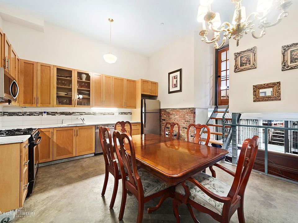 1st floor kitch/dining     