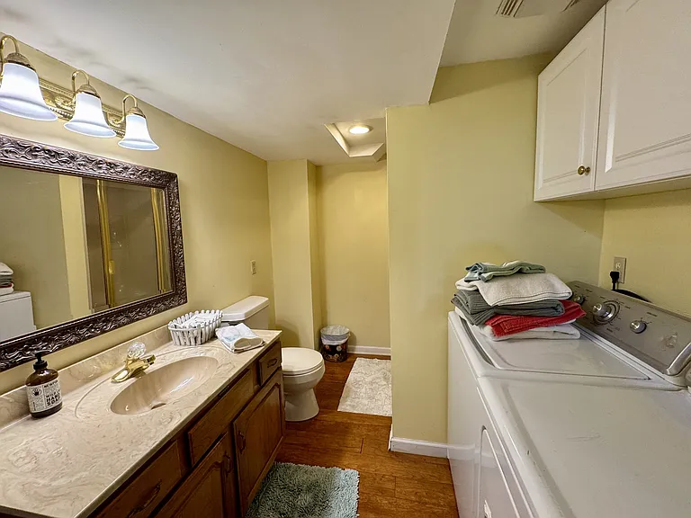 891 Leona Dr — Photo 17