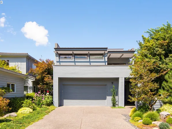 155 N Lotus Beach Dr, Portland, OR 97217