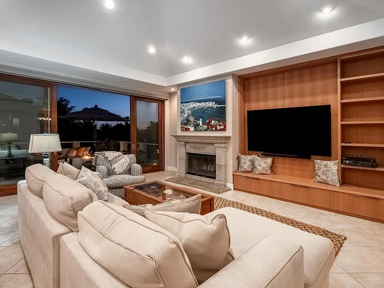 926 Duncan Ave — Photo 100