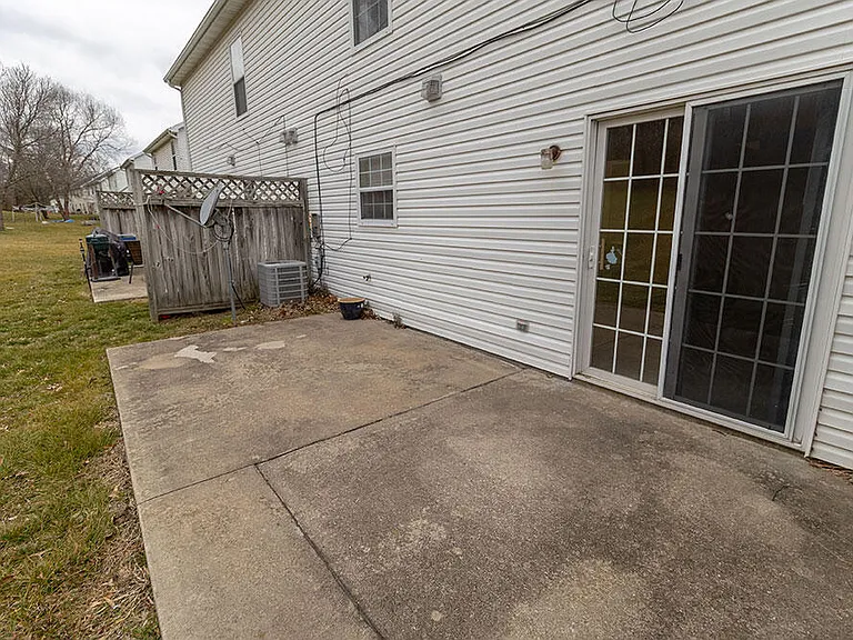 212 Nikki Way — Photo 25