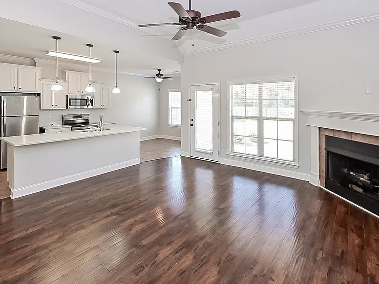1345 Bending Oak W — Photo 4