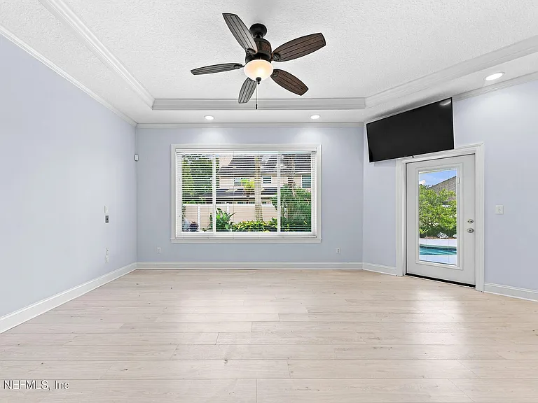 38 Tallwood Rd — Photo 18