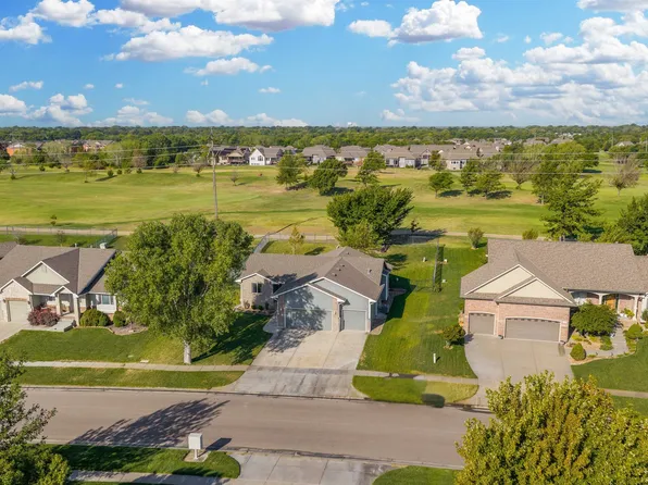 2101 N Woodard St, Derby, KS 67037