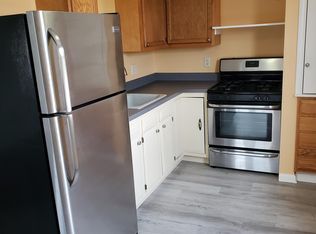 226 E 1st St FLOOR 2, East Syracuse, NY 13057